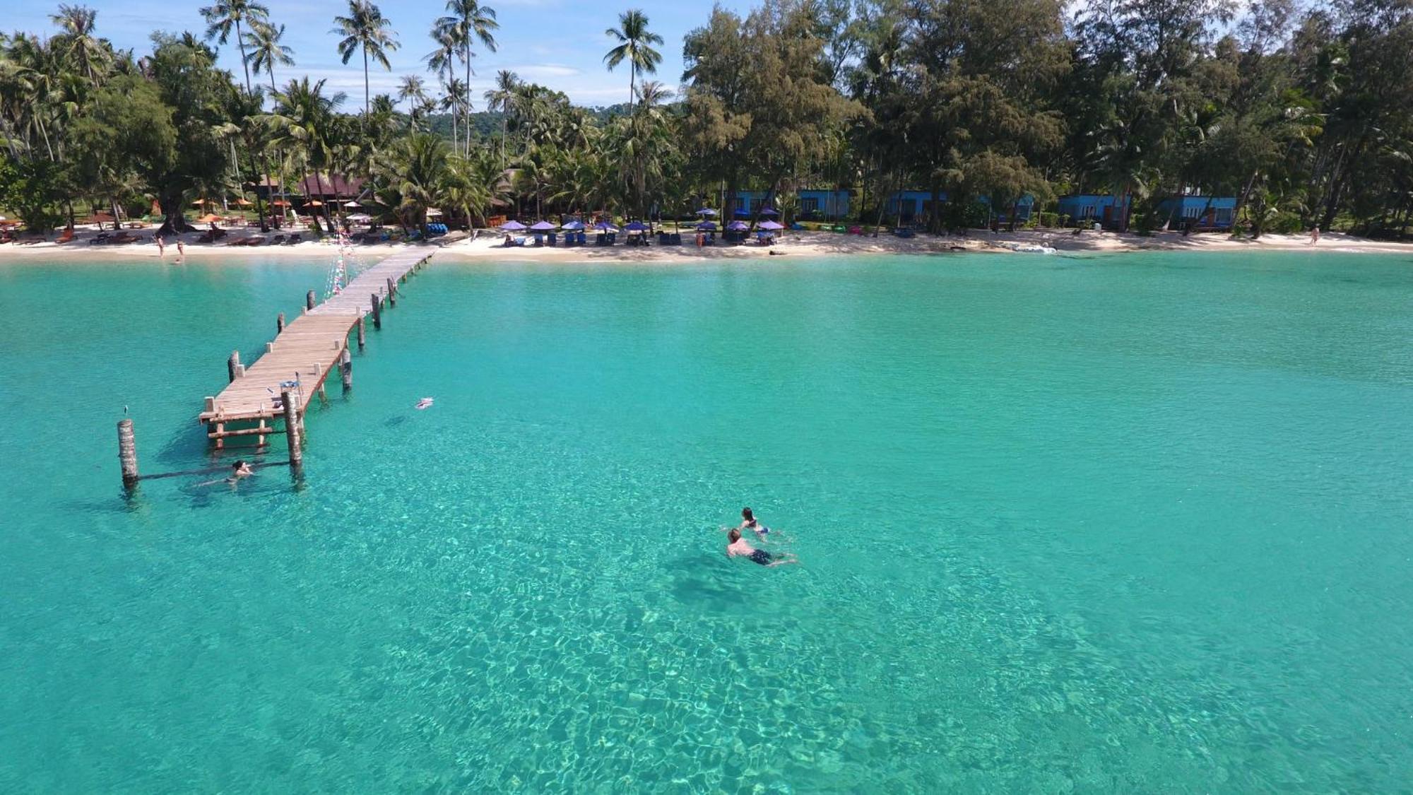 Seafar Resort Ko Kut Exterior photo