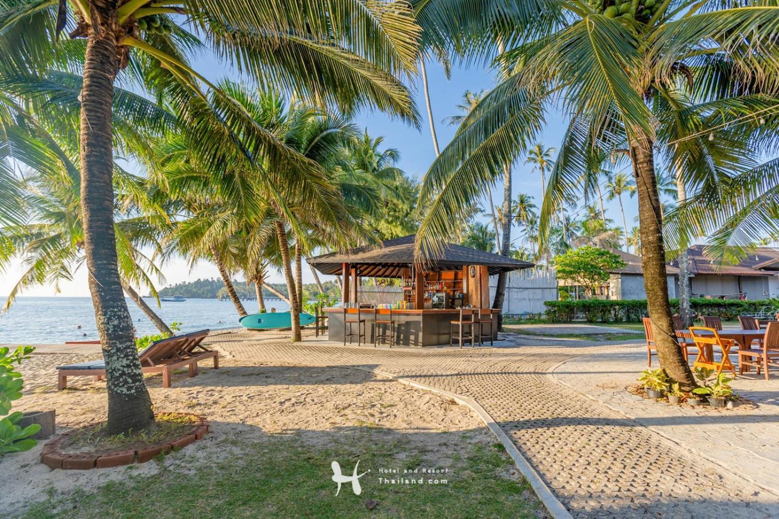 Seafar Resort Ko Kut Exterior photo