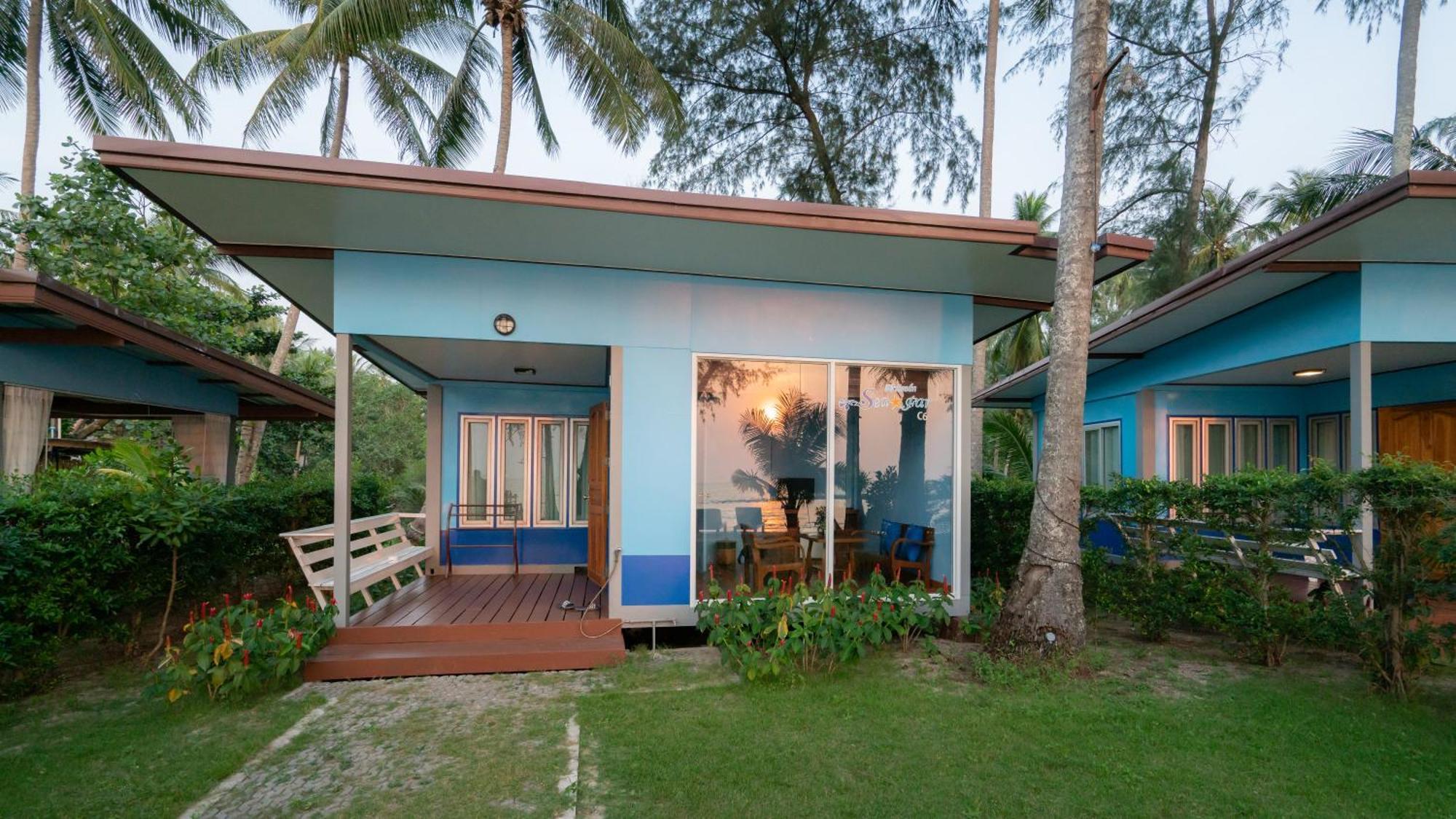 Seafar Resort Ko Kut Exterior photo