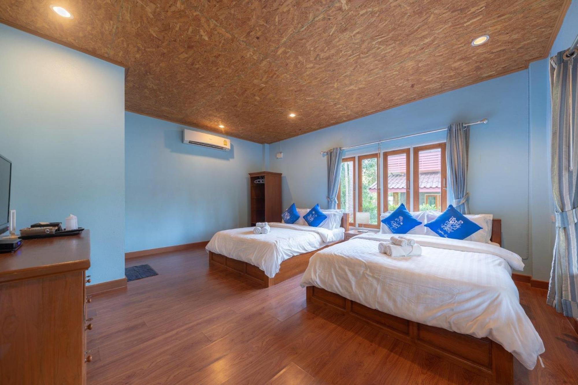 Seafar Resort Ko Kut Exterior photo