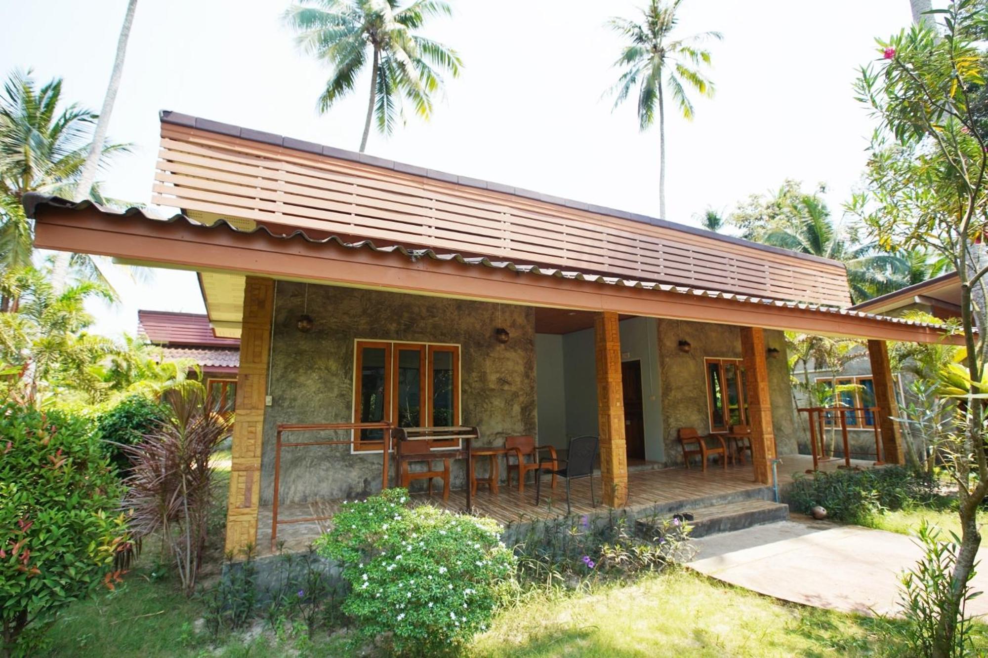 Seafar Resort Ko Kut Exterior photo